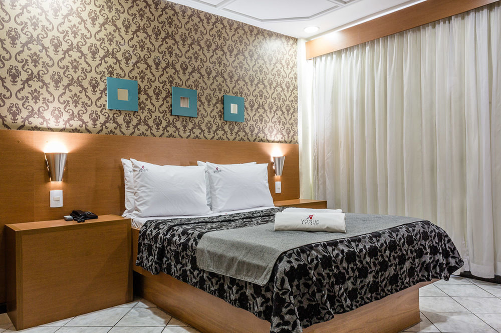 Vox Hotel サン・ジョアン・デ・メリチ エクステリア 写真